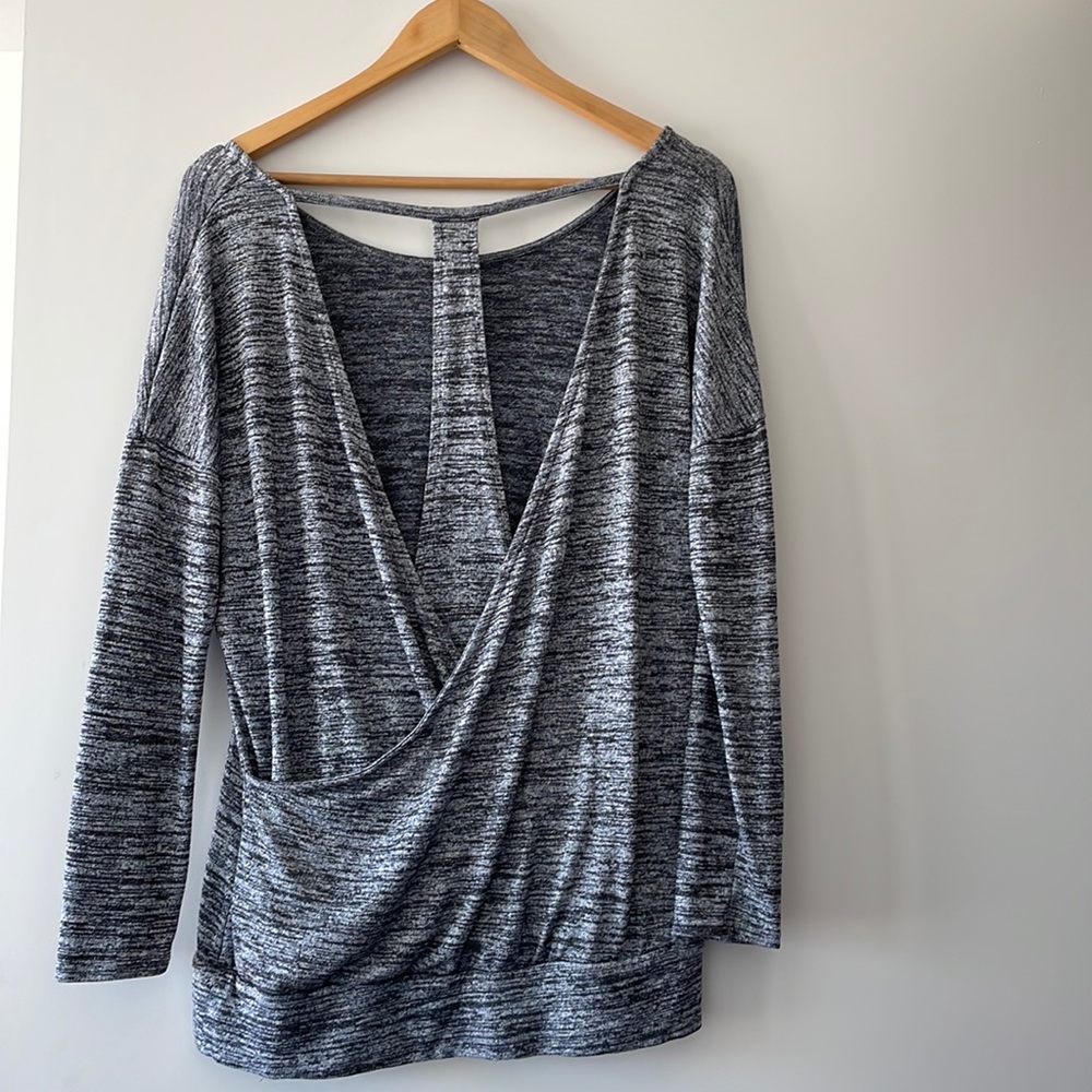 Open back yoga sweater - Athleta size small gray
